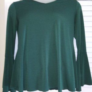 Woman's tops, Green tops, Iman